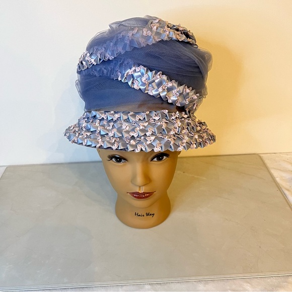 Union Made Vintage Women’s Blue Bucket Hat Rafia and Ribbon Mesh Netting - Picture 11 of 14